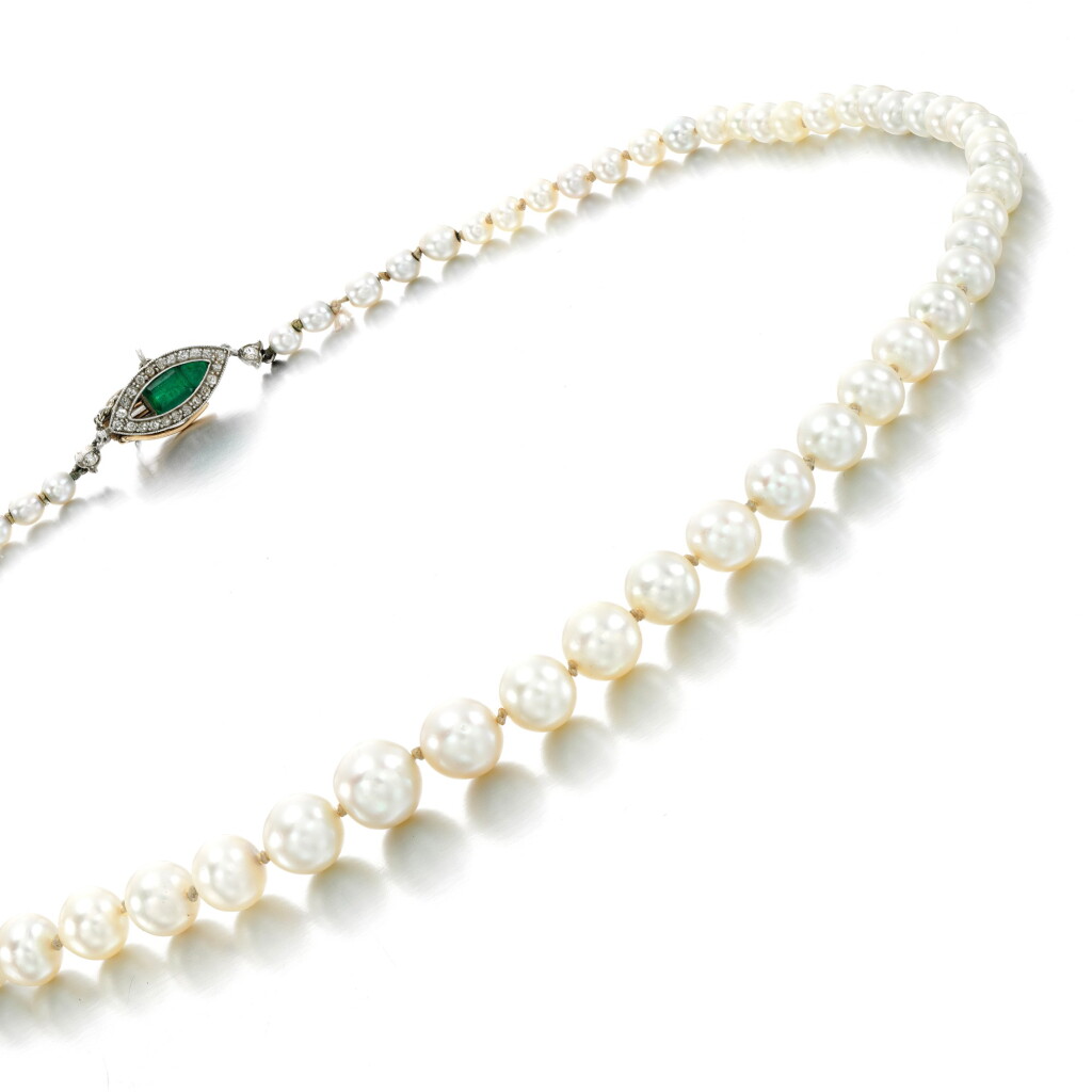 View full screen - View 1 of Lot 157. Natural pearl, emerald and diamond necklace, early 20th century.