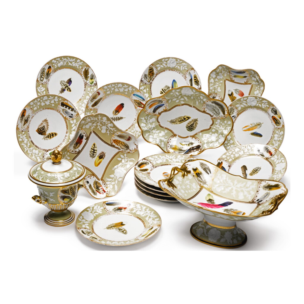 View full screen - View 1 of Lot 331. A CHAMBERLAIN WORCESTER PART-DESSERT SERVICE, CIRCA 1815.