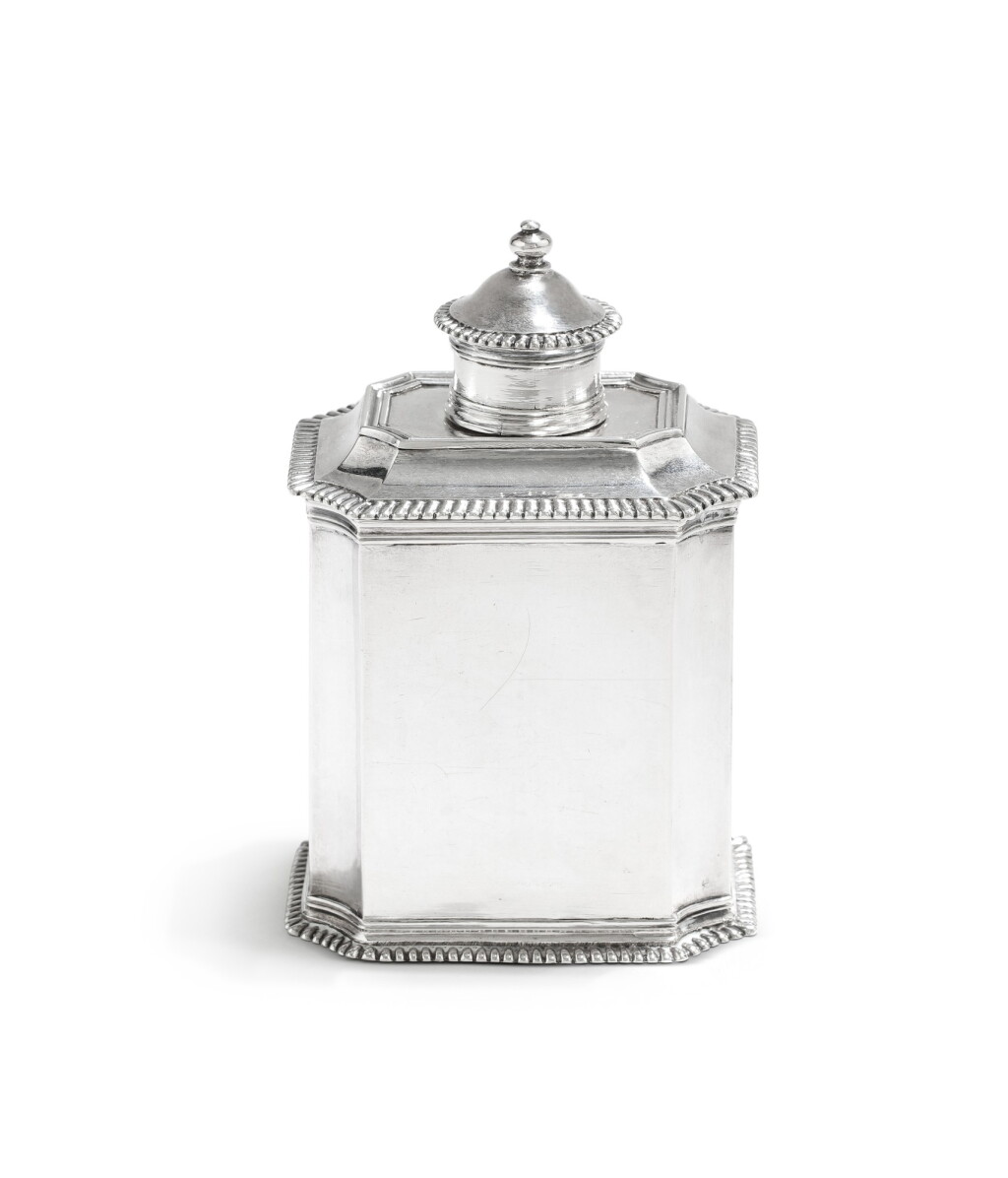 View full screen - View 1 of Lot 509. A Dutch silver tea-caddy, Wilhelmus Maessen, Maastricht, 1722-1724 | Boîte à thé en argent par Wilhelmus Maessen, Maastricht, 1722-1724.