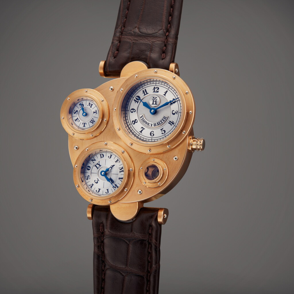 View full screen - View 1 of Lot 27. Antiqua | An unusual pink gold perpetual calendar asymmetrical wristwatch, Circa 2006 | Vianney Halter Antiqua 粉紅金萬年曆不對稱腕錶,製作年份約 2006.