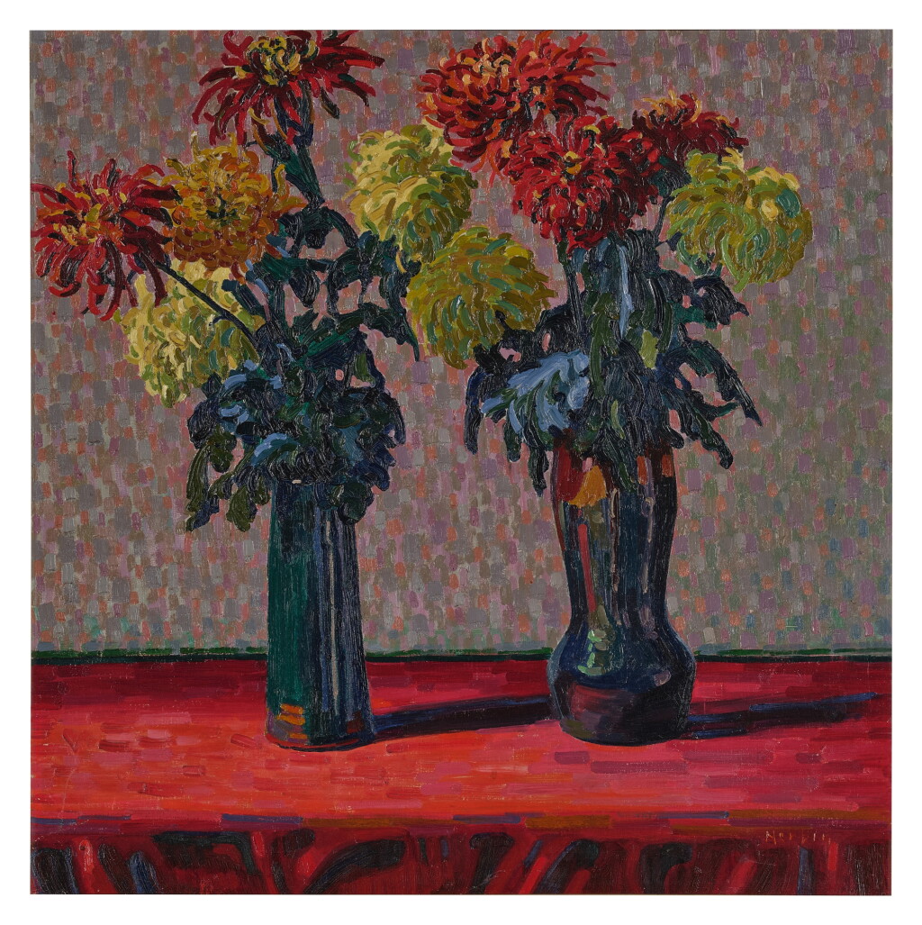 View full screen - View 1 of Lot 392. Vases aux chrysanthèmes.