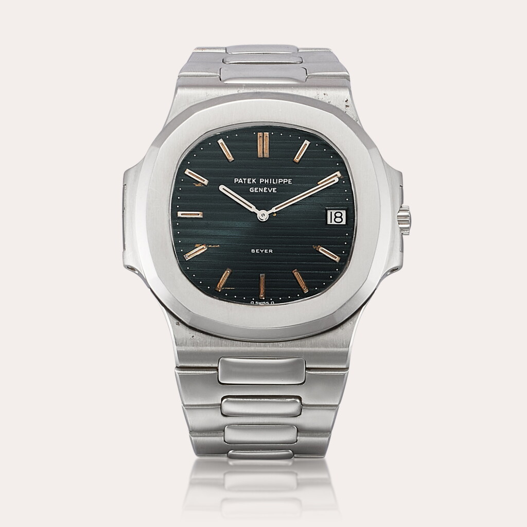View full screen - View 1 of Lot 2259. Nautilus ‘Jumbo’, Reference 3700 | A stainless steel bracelet watch with date, Retailed by Beyer, Made in 1978.