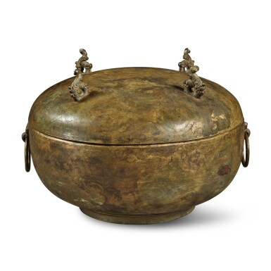View full screen - View 1 of Lot 102. A bronze vessel and cover (Dui), Eastern Zhou dynasty, Warring States period | 東周 戰國 銅龍紋敦.
