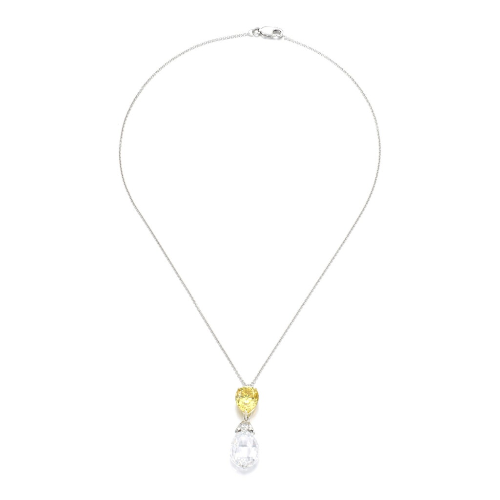 View full screen - View 1 of Lot 233. Fancy vivid yellow diamond necklace | 格拉夫 | 艷彩黃色鑽石項鏈.