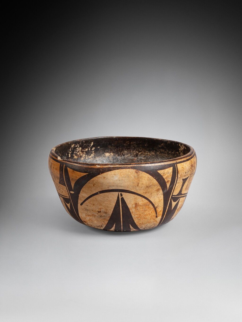 View full screen - View 1 of Lot 14. Nayarit Painted Bowl, Chinesco.
