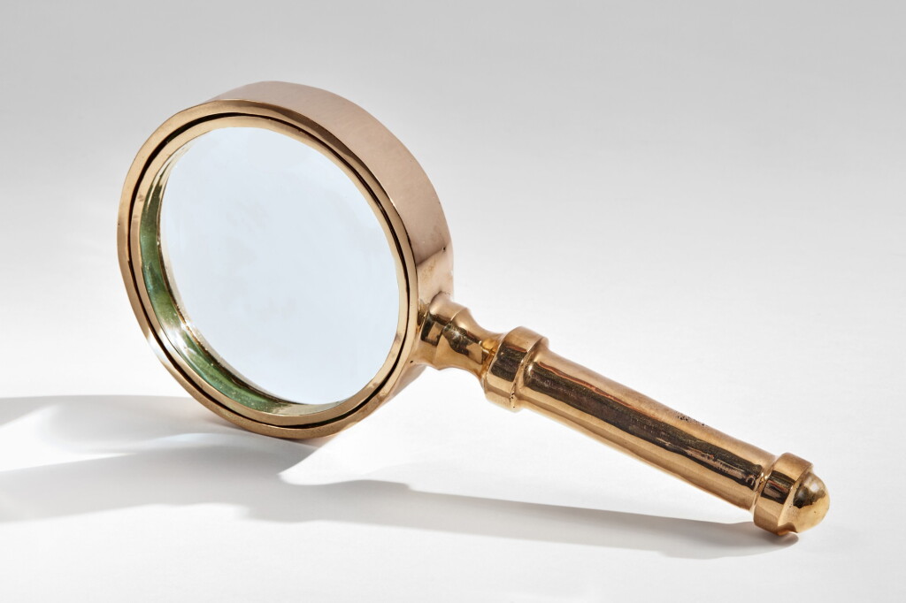 View full screen - View 1 of Lot 125. Magnifying Glass.