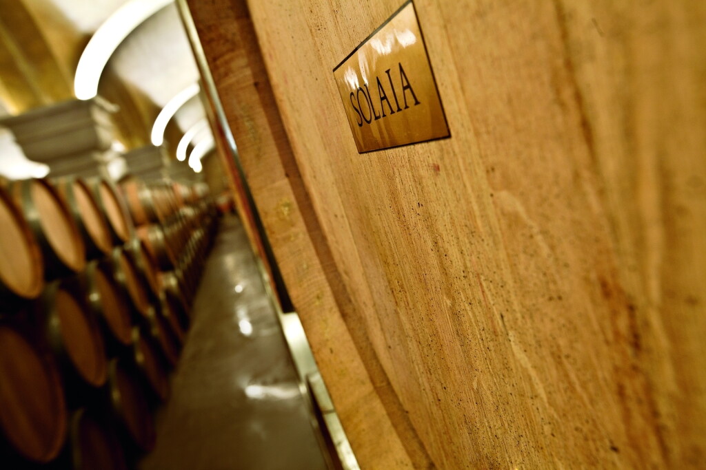 View full screen - View 1 of Lot 545. Solaia 1996 Antinori (5 BT).