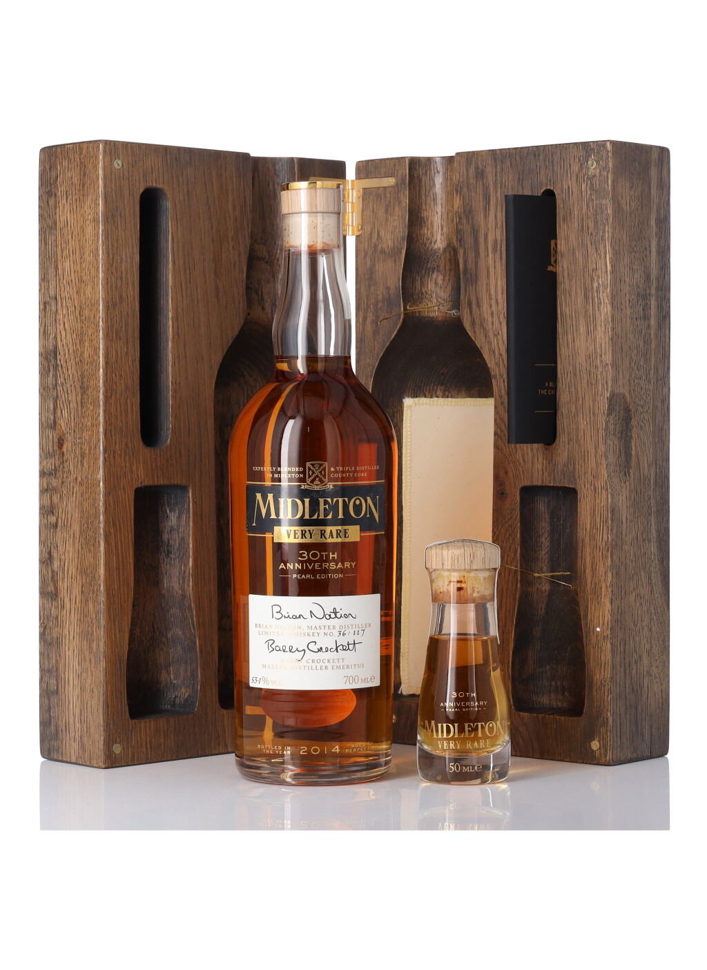 View full screen - View 1 of Lot 213. Midleton Very Rare 30th Anniversary Pearl Edition 53.1 abv NV (1 BT 70cl, 1 BT 5cl).
