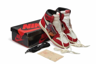 View full screen - View 1 of Lot 9. Nike Air Jordan 1 High OG (1985) ‘Chicago’ | Size 9.