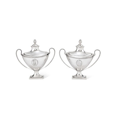 View full screen - View 1 of Lot 73. A Swedish pair of silver covered sauce boats, maker's AM or MV, Sweden, circa 1795 | Paires de saucières couvertes en argent, orf. AM ou MV, Suède, vers 1795 .