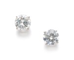 PAIR OF DIAMOND EAR STUDS