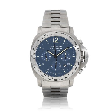 View full screen - View 1 of Lot 9264. Panerai | Luminor Chrono Daylight, Reference PAM 327, A titanium chronograph wristwatch with date and bracelet, Circa 2009 | 沛納海 | Luminor Chrono Daylight 型號PAM 327 鈦金屬計時鏈帶腕錶,備日期顯示,約2009年製.