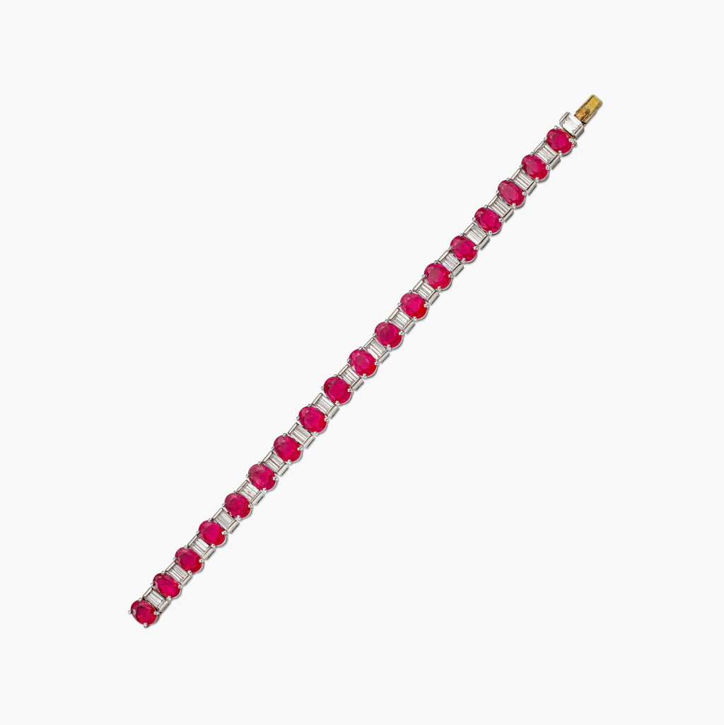 View full screen - View 1 of Lot 1775. Ruby and Diamond Bracelet | 紅寶石 配 鑽石 手鏈.