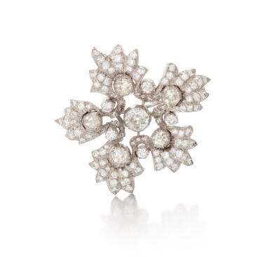 View full screen - View 1 of Lot 69. DIAMOND BROOCH (SPILLA IN DIAMANTI) .