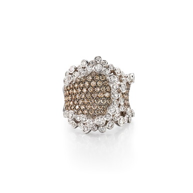 View full screen - View 1 of Lot 622. Diamond Ring | 鑽石 戒指.
