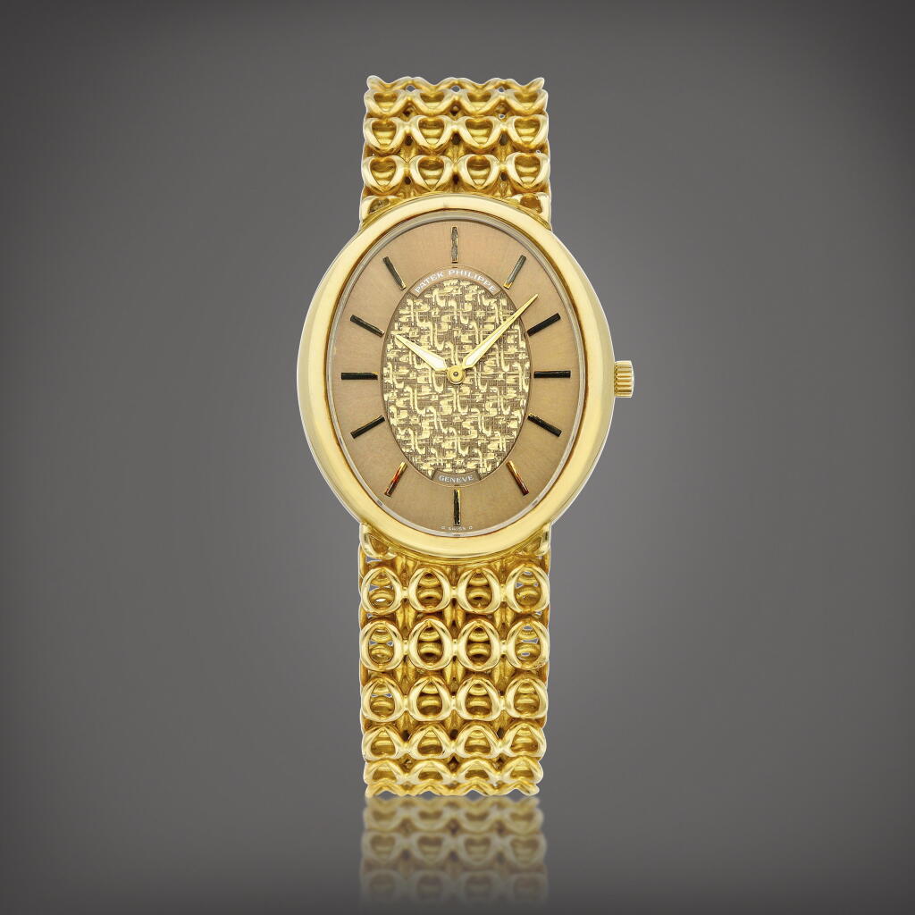 View full screen - View 1 of Lot 8813. Reference 3598-1 | A yellow gold bracelet watch, Circa 1970 | 百達翡麗 | 型號3598-1 | 黃金鏈帶腕錶,約1970年製.