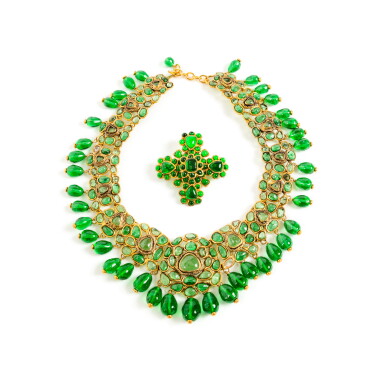 View full screen - View 1 of Lot 610. Frances Patiky Stein's Collection: One green Gripoix Necklace and One matching Brooch, Circa 1970.