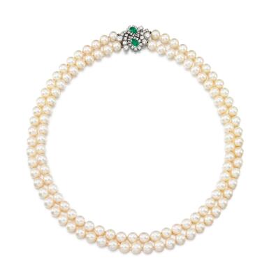 View full screen - View 1 of Lot 45. CULTURED PEARL, EMERALD AND DIAMOND NECKLACE.