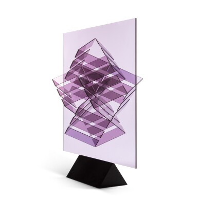 View full screen - View 1 of Lot 366. Transformation instable .