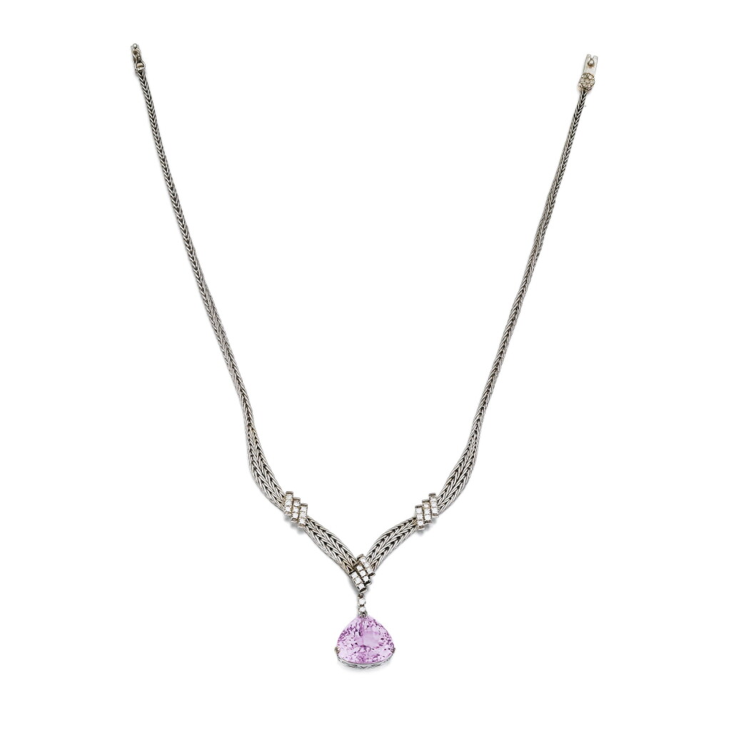 全螢幕檢視 - 查看209Collier kunzite et diamants | Kunzite and diamond necklace的1