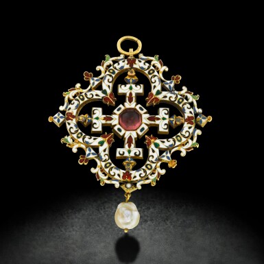 View full screen - View 1 of Lot 13. An enamel and baroque pearl Jerusalem Cross pendant | Pendentif "Croix de Jérusalem" en or, émail et perle baroque.
