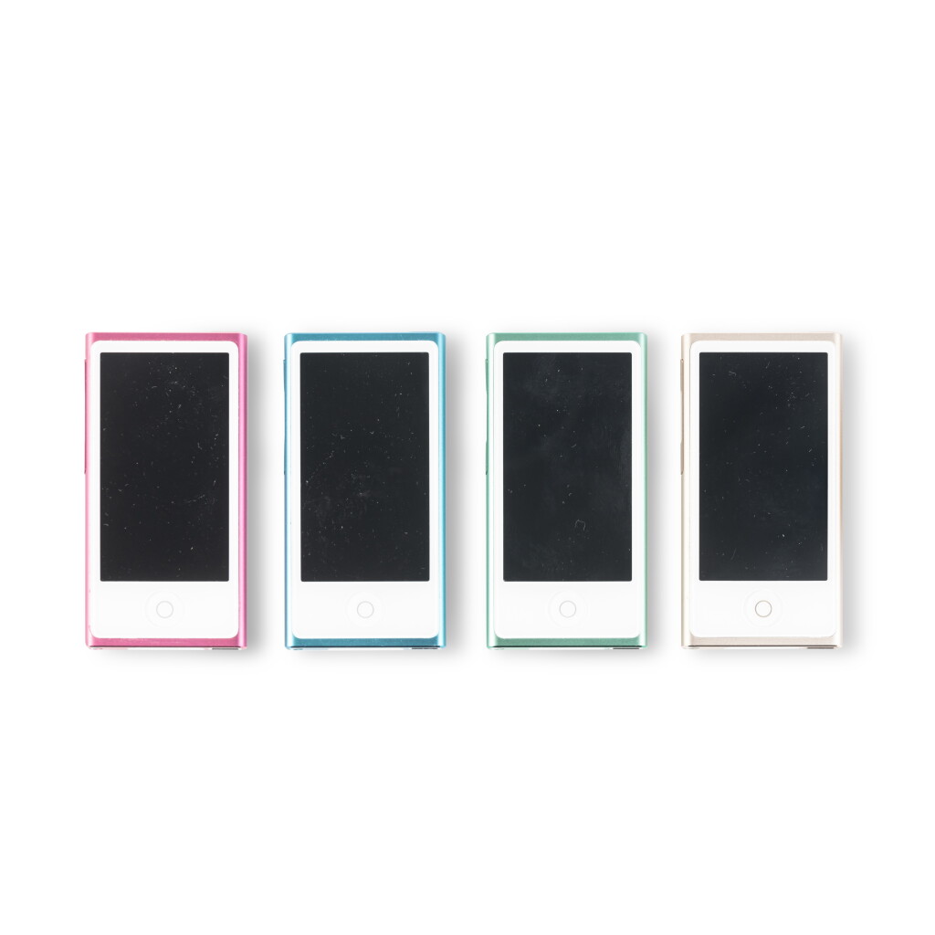 View full screen - View 1 of Lot 25. A set of four Apple ipod Nano, 7th generation (2012).