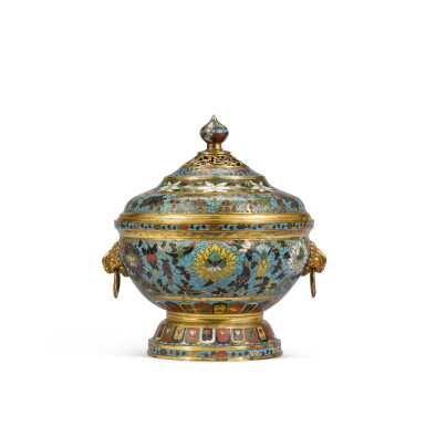 View full screen - View 1 of Lot 161. A rare cloisonne enamel censer and cover, Ming dynasty, 16th century | 明十六世紀 掐絲琺瑯纏枝蓮紋獅耳熏爐.