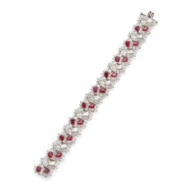 View full screen - View 1 of Lot 38. RUBY AND DIAMOND BRACELET.