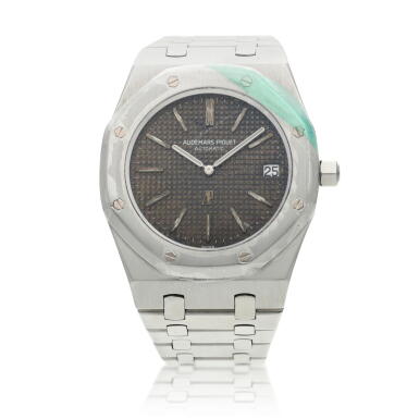 View full screen - View 1 of Lot 28. Reference 25402ST.0.0344ST.01 Royal Oak Jumbo, A stainless steel automatic wristwatch with date and bracelet, Circa 1979.