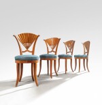 Suite de quatre chaises en bois fruitiers d'époque Biedermeier, Vienne, vers 1830