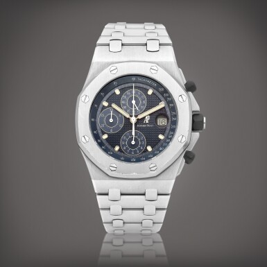 View full screen - View 1 of Lot 8656. Royal Oak Offshore, Reference 25721ST.O.1000ST.01 | A stainless steel chronograph bracelet watch with date, Circa 1998 | 愛彼 | 皇家橡樹離岸型系列 型號25721ST.O.1000ST.01 | 精鋼計時鏈帶腕錶,備日期顯示,約1998年製.