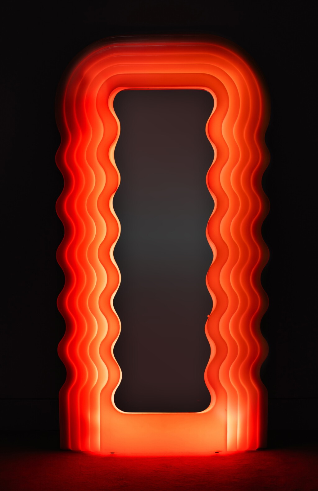 View full screen - View 1 of Lot 8. Ultrafragola illuminated mirror | Miroir lumineux Ultrafragola .