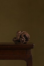 A burlwood boulder, Ming - Qing dynasty | 明至清 癭木龍筋山子