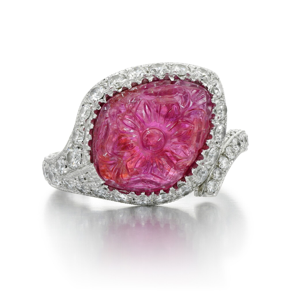 View full screen - View 1 of Lot 319. MICHELE DELLA VALLE | RUBY AND DIAMOND RING .