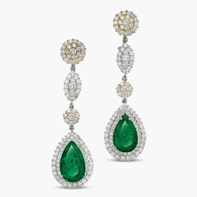 View full screen - View 1 of Lot 1406. Pair of Emerald and Diamond Pendent Earrings | 7.73 及 7.13克拉 祖母綠 配 鑽石 耳墜 一對.