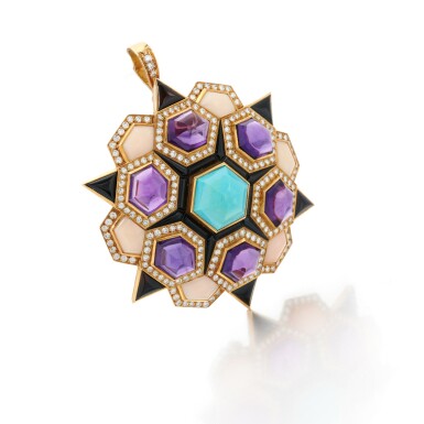 View full screen - View 1 of Lot 90. Amethyst, turquoise, onyx and coral Pendent/brooch (Spilla/pendente con ametista, turchese, onice e corallo).