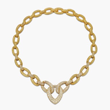View full screen - View 1 of Lot 1203. Diamond and Gold Necklace | 梵克雅寶 | 鑽石 配 K金 項鏈.
