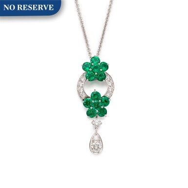 Voir en plein écran - Voir 1 du lot 1654. GRAFF | 'ROSETTE' EMERALD AND DIAMOND PENDENT NECKLACE | 格拉夫| 'Rosette' 祖母綠 配 鑽石 項鏈.