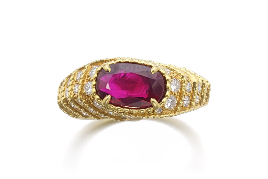 View full screen - View 1 of Lot 152. RUBY AND DIAMOND RING.