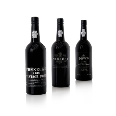 View full screen - View 1 of Lot 686. Dow 1977 (5 BT).