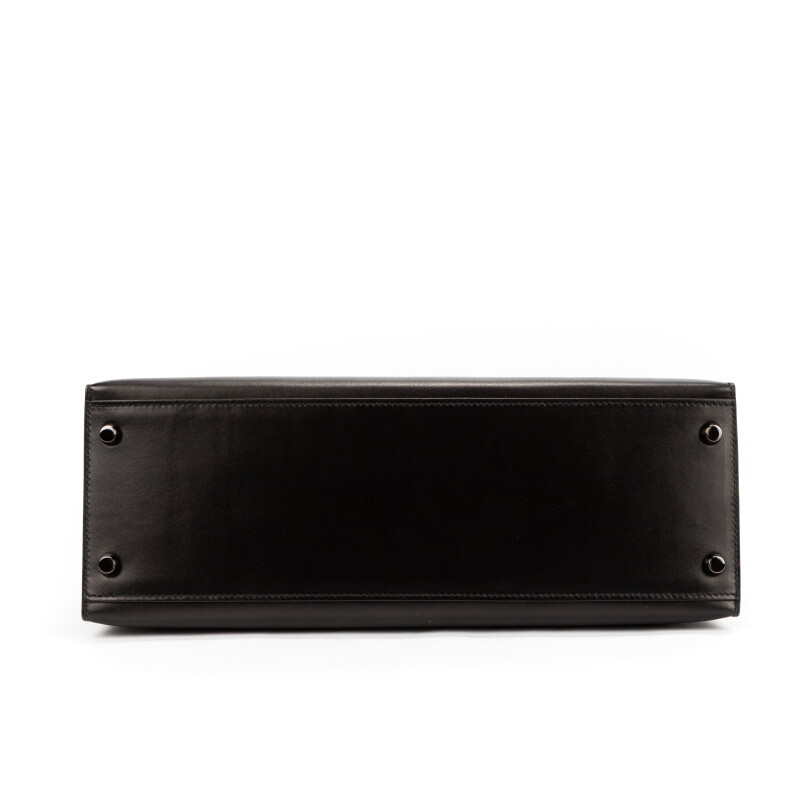 Cover image 0