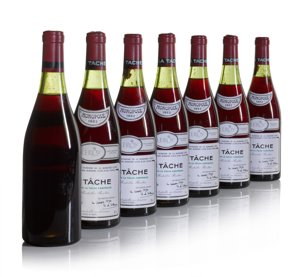 View full screen - View 1 of Lot 333. La Tâche 1982 Domaine de la Romanée-Conti (7 BT).