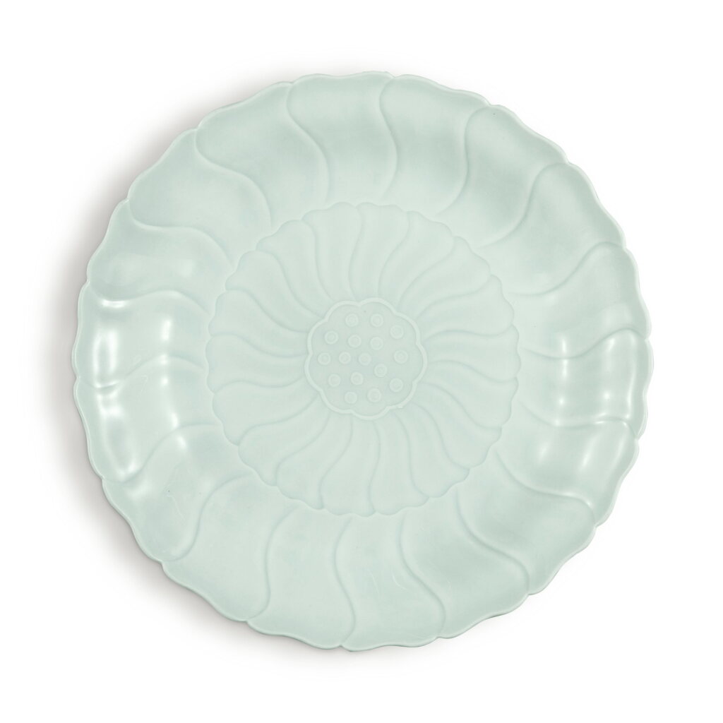View full screen - View 1 of Lot 210. A rare celadon-glazed 'lotus' dish, Mark and period of Yongzheng | 清雍正 天青釉蓮花式盤 《大清雍正年製》款.