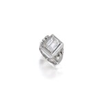 DIAMOND RING 4.06卡拉 方形 J色 VS2淨度 鑽石 配 鑽石 戒指