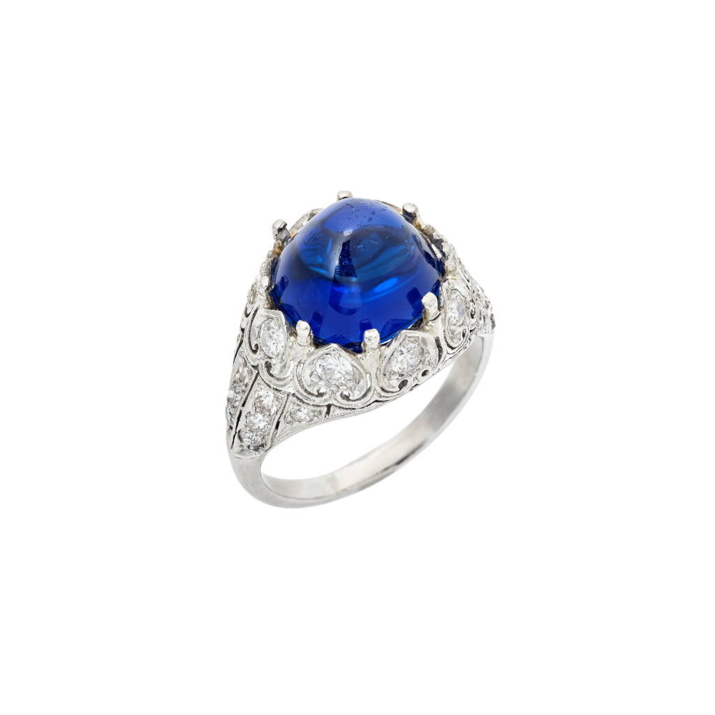 View full screen - View 1 of Lot 122. Sapphire and Diamond Ring | 藍寶石及鑽石戒指.