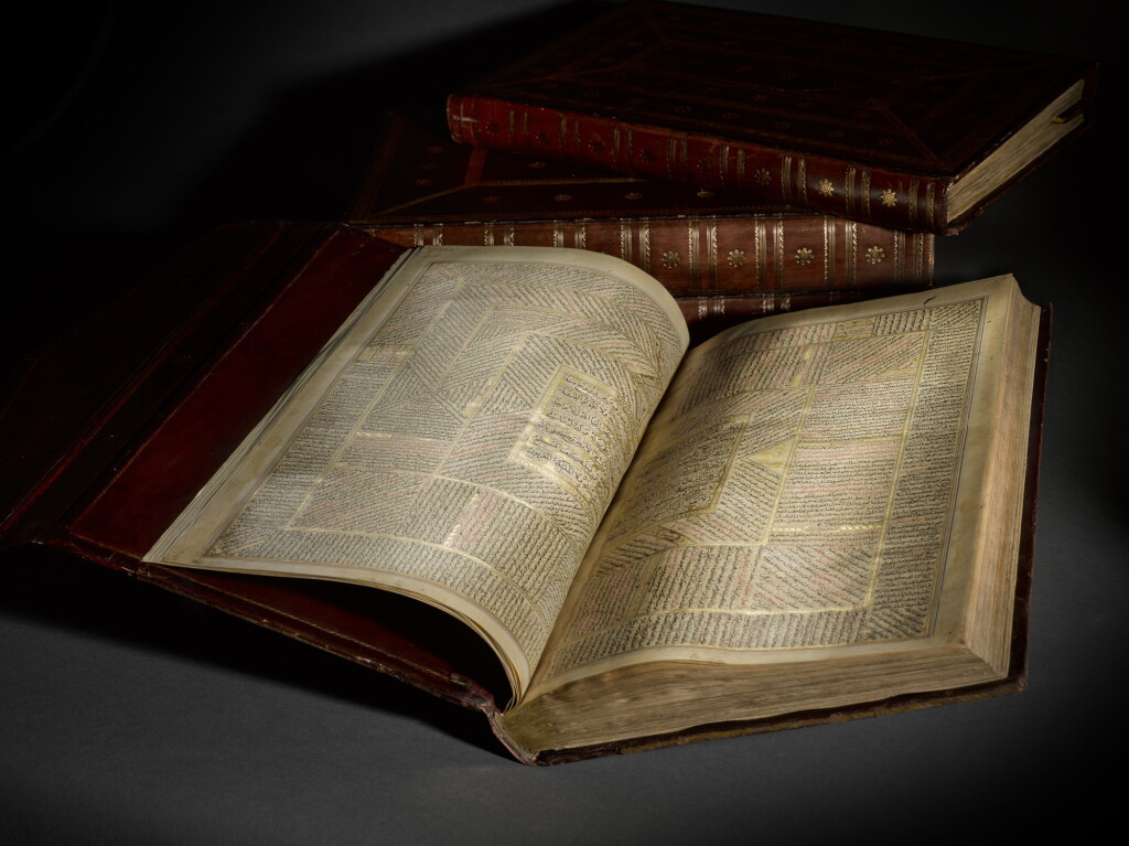 View full screen - View 1 of Lot 101. An exceptionally rare and important Qur'an manuscript with eight tafasir with the combined title al-Itqan fi 'Ilm al-Qur'an ('Perfection in Qur'anic Science') from the library of Akbar (r. 1556-1605), India, Mughal, late 16th century.