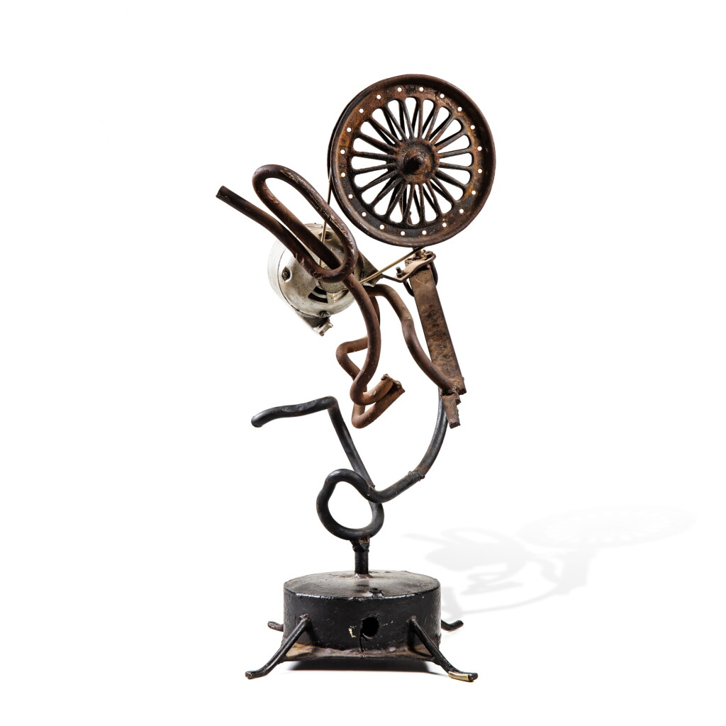 View full screen - View 1 of Lot 141. Tournesol (Serie : Welded Sculpture).