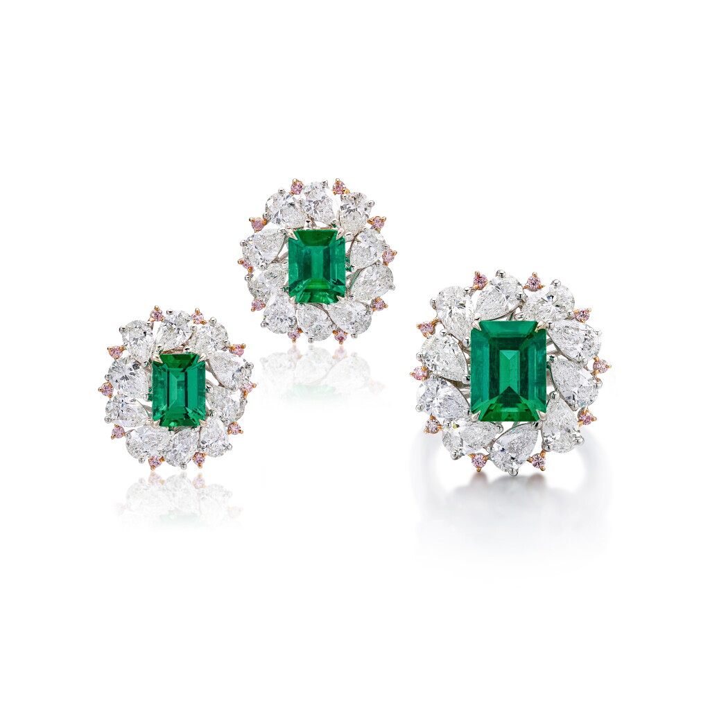View full screen - View 1 of Lot 1617. Emerald and Diamond Demi-Parure | 天然「哥倫比亞穆索」無油祖母綠 配 鑽石 戒指 及 耳環套裝 (祖母綠共重6.08克拉).