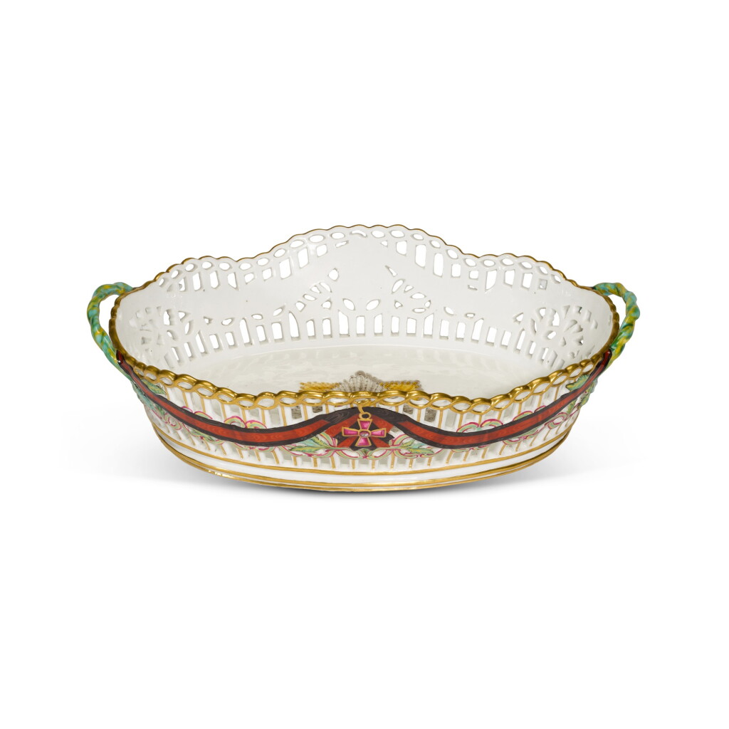 View full screen - View 1 of Lot 54. An oval basket from the Service of the Order of St Vladimir, Gardner Porcelain Manufactory, late 18th century.
