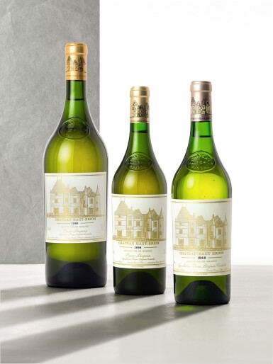 View full screen - View 1 of Lot 3296. Château Haut Brion Blanc 1988 (6 BT).